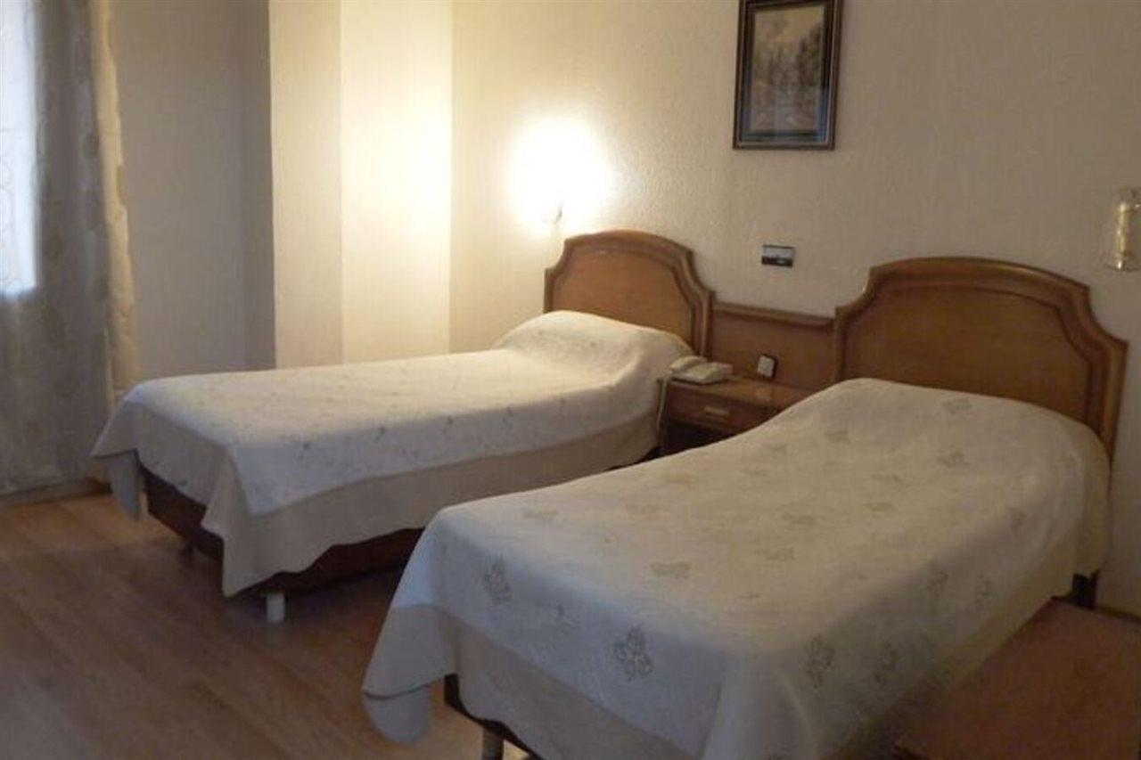 Senorial Hotel Madrid Ngoại thất bức ảnh